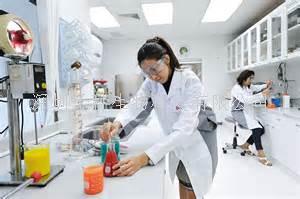 質(zhì)子傳感器在人源NMDA受體中的作用機(jī)制